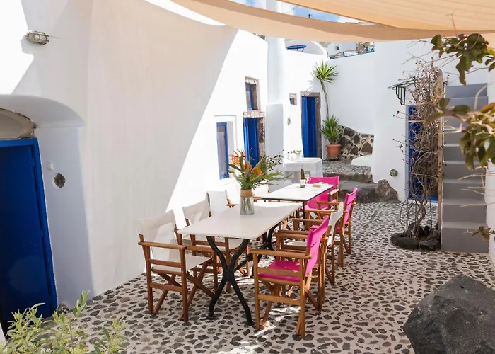 Gemini Cave Florina Feriehus *