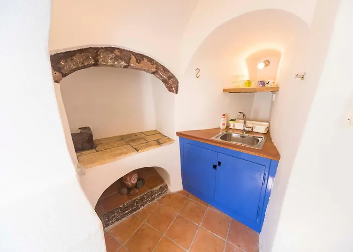 Gemini Cave Florina * Oia