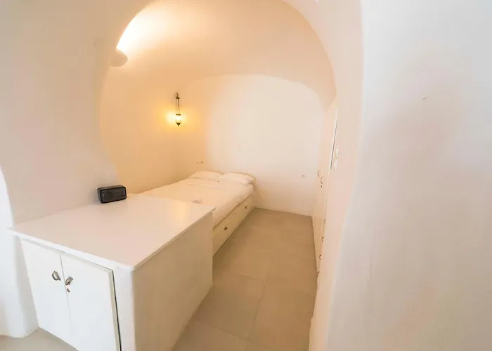 Gemini Cave Florina *